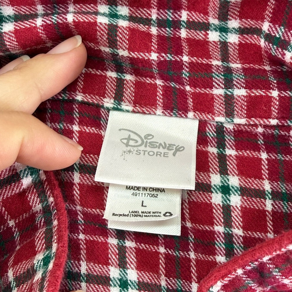 Disney Plaid Button Up Christmas PJ Shirt Mens L Daddy Embroidered Mickey Pluto - Picture 6 of 8